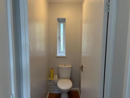 3 bedroom Terraced House to let in Burford, Brookside, Telford, TF3