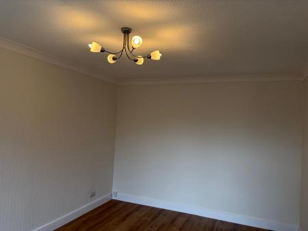 3 bedroom Terraced House to let in Burford, Brookside, Telford, TF3