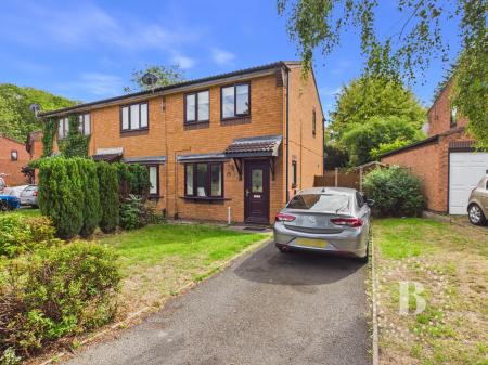 2 bedroom Terraced House for sale in Curlew Drive, Leegomery, Telford, TF1