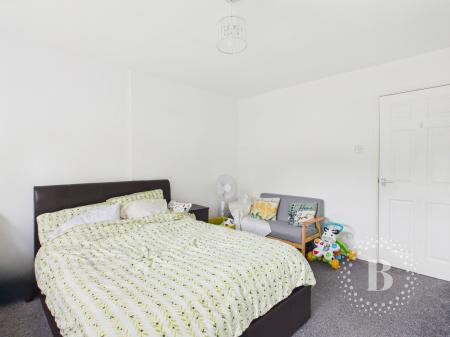 2 bedroom Terraced House for sale in Curlew Drive, Leegomery, Telford, TF1