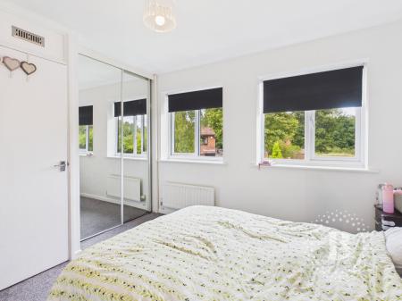 2 bedroom Terraced House for sale in Curlew Drive, Leegomery, Telford, TF1
