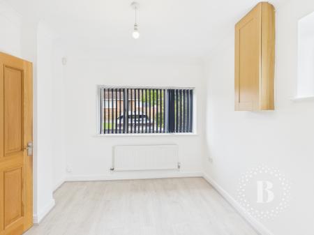 5 bedroom Detached house for sale in Silvermere Park, Shifnal, TF11
