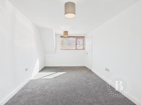 5 bedroom Detached house for sale in Silvermere Park, Shifnal, TF11