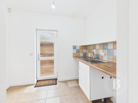 5 bedroom Detached house for sale in Silvermere Park, Shifnal, TF11