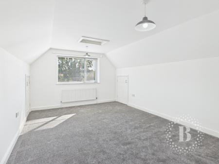 5 bedroom Detached house for sale in Silvermere Park, Shifnal, TF11