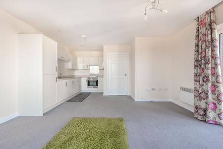 2 bedroom Flat to let in Poyner Court, Lawley, Telford, TF3