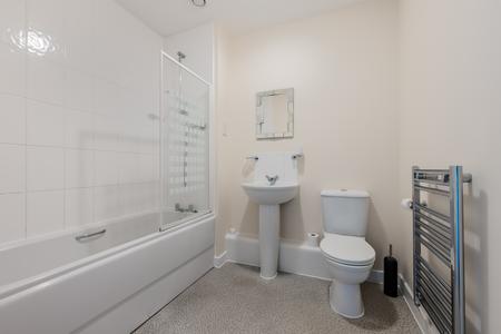 2 bedroom Flat to let in Poyner Court, Lawley, Telford, TF3