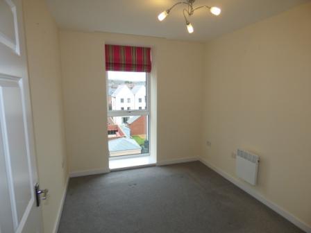 2 bedroom Flat to let in Poyner Court, Lawley, Telford, TF3