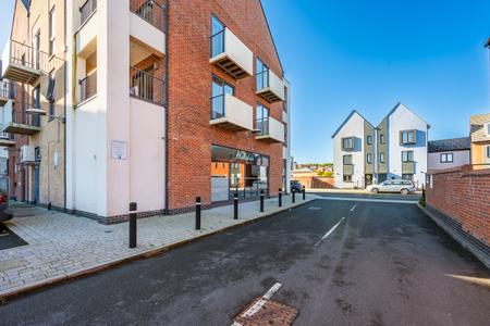 2 bedroom Flat to let in Poyner Court, Lawley, Telford, TF3