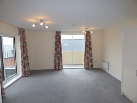 2 bedroom Flat to let in Poyner Court, Lawley, Telford, TF3