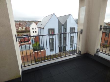 2 bedroom Flat to let in Poyner Court, Lawley, Telford, TF3