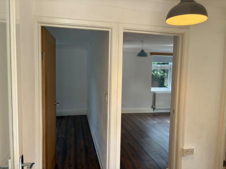 1 bedroom Flat to let in Wedgewood Crescent, Telford, TF1