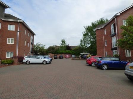 2 bedroom Flat to let in Bickerstaff Court, The Chestnuts, Wellington, TF1
