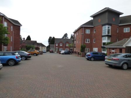 2 bedroom Flat to let in Bickerstaff Court, The Chestnuts, Wellington, TF1