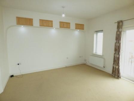 2 bedroom Flat to let in Bickerstaff Court, The Chestnuts, Wellington, TF1