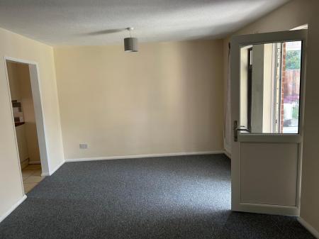 3 bedroom Terraced House to let in Brecknock Court, Leegomery, Telford, TF1