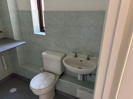 3 bedroom Terraced House to let in Brecknock Court, Leegomery, Telford, TF1
