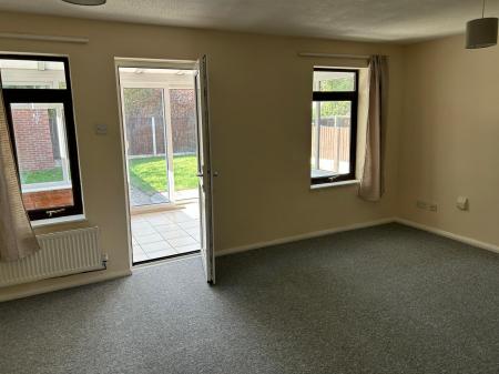 3 bedroom Terraced House to let in Brecknock Court, Leegomery, Telford, TF1
