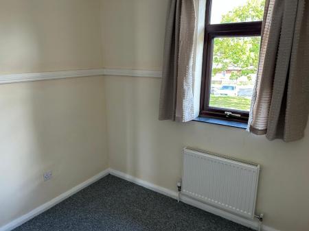 3 bedroom Terraced House to let in Brecknock Court, Leegomery, Telford, TF1