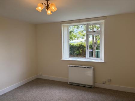 3 bedroom Semi-detached house to let in Shirlowe Farm Cottages, Telford, TF6