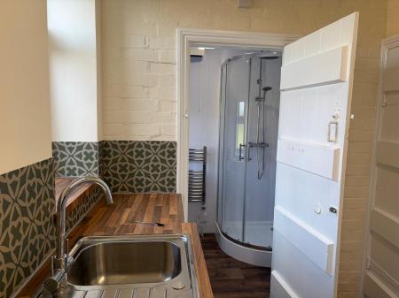 3 bedroom Semi-detached house to let in Shirlowe Farm Cottages, Telford, TF6