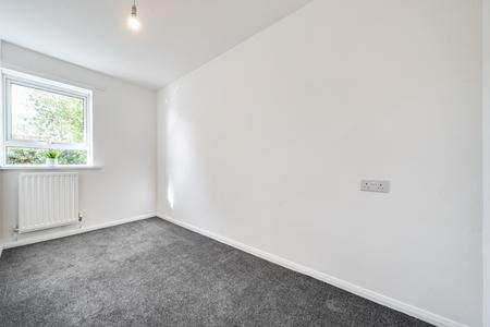 2 bedroom Maisonette for sale in Snedshill Way, Snedshill, Telford, TF2