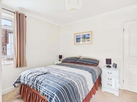 3 bedroom Bungalow for sale in Snow Hill, St. Georges, Telford, TF2