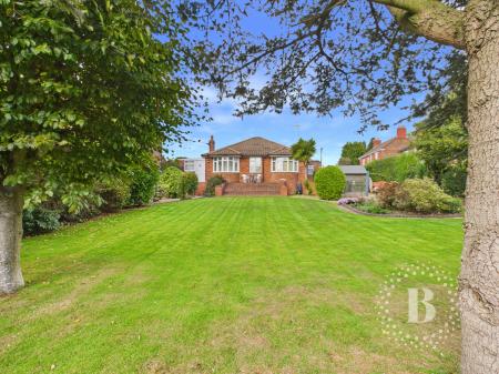 3 bedroom Bungalow for sale in Snow Hill, St. Georges, Telford, TF2