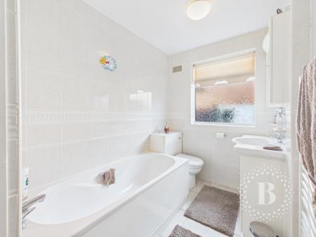3 bedroom Bungalow for sale in Snow Hill, St. Georges, Telford, TF2