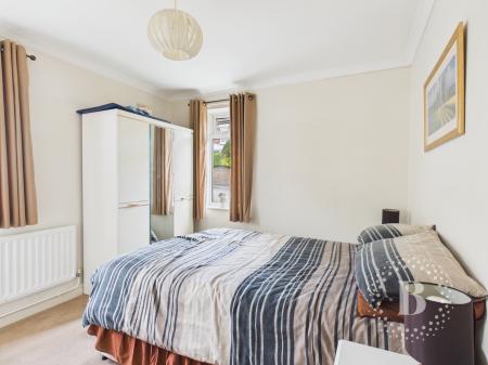 3 bedroom Bungalow for sale in Snow Hill, St. Georges, Telford, TF2