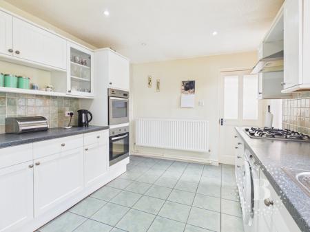 3 bedroom Bungalow for sale in Snow Hill, St. Georges, Telford, TF2