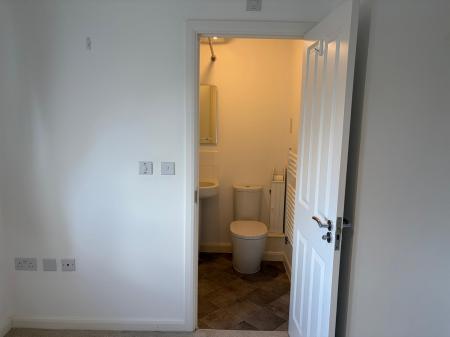 3 bedroom Semi-detached house to let in Barclay Fold, Telford, TF3
