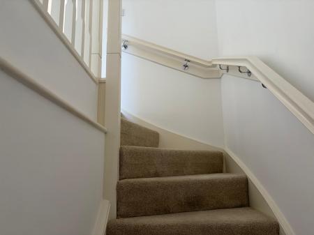3 bedroom Semi-detached house to let in Barclay Fold, Telford, TF3