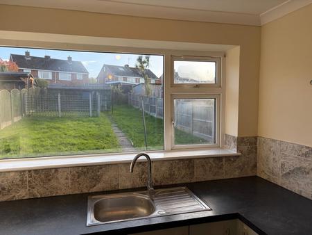 2 bedroom Semi-detached house to let in Cordingley Way, Telford, TF2