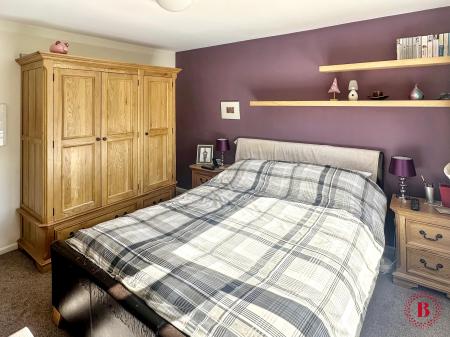 3 bedroom Semi-detached house for sale in Belmont Road, Tamworth, B77