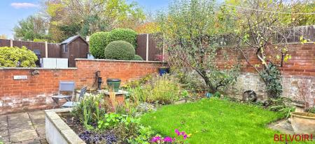 3 bedroom Semi-detached house for sale in Belmont Road, Tamworth, B77