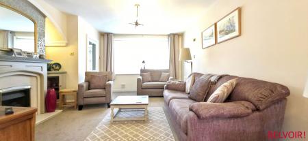 3 bedroom Semi-detached house for sale in Belmont Road, Tamworth, B77