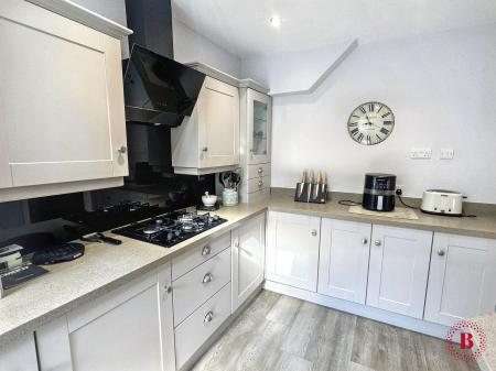 3 bedroom Semi-detached house for sale in Belmont Road, Tamworth, B77