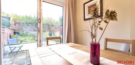 3 bedroom Semi-detached house for sale in Belmont Road, Tamworth, B77