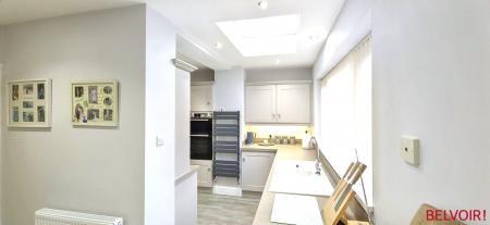 3 bedroom Semi-detached house for sale in Belmont Road, Tamworth, B77