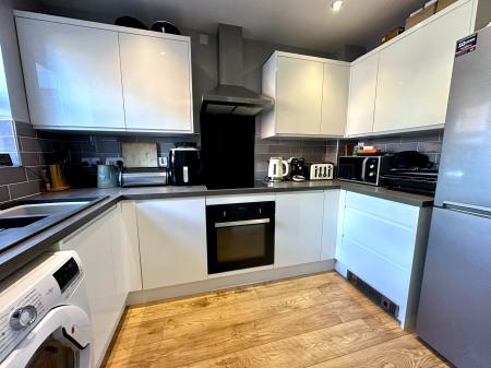 2 bedroom End of terrace house for sale in Caister, Amington, Tamworth, B77