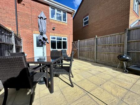 2 bedroom End of terrace house for sale in Caister, Amington, Tamworth, B77