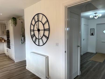 5 bedroom Detached house for sale in Lowdell Way, Desford, LE9