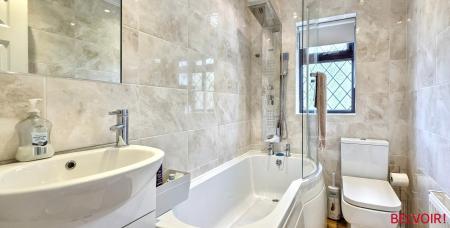 3 bedroom Detached house for sale in Mossdale, Wilnecote, Tamworth, B77