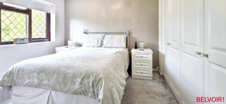 3 bedroom Detached house for sale in Mossdale, Wilnecote, Tamworth, B77