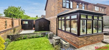 3 bedroom Detached house for sale in Mossdale, Wilnecote, Tamworth, B77