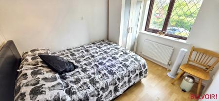 3 bedroom Detached house for sale in Mossdale, Wilnecote, Tamworth, B77