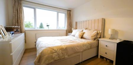 3 bedroom Semi-detached house for sale in Wakefield Close, Hurley, CV9