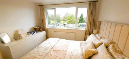 3 bedroom Semi-detached house for sale in Wakefield Close, Hurley, CV9