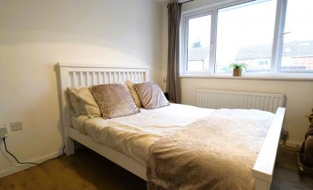 3 bedroom Semi-detached house for sale in Wakefield Close, Hurley, CV9